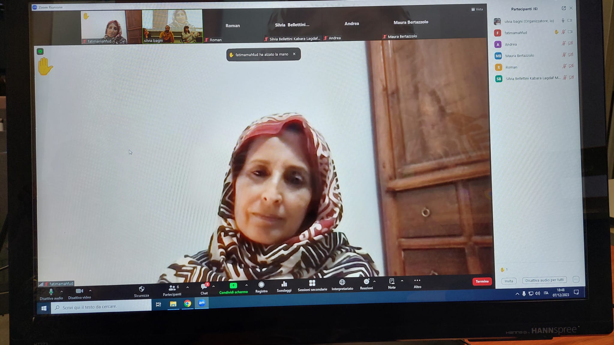 Delegada del POLISARIO en Italia,Fatma Mahfu en sesión académica sobre la violación de los derechos humanos en las Zonas Ocupadas del Sahara Occidental Delegada del Frente POLISARIO en Italia