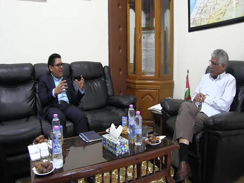 Abdelkader y Carlos Eduardo Díaz Moreira esta mañana en la Embajada Embajadores de la RASD y Nicaragua