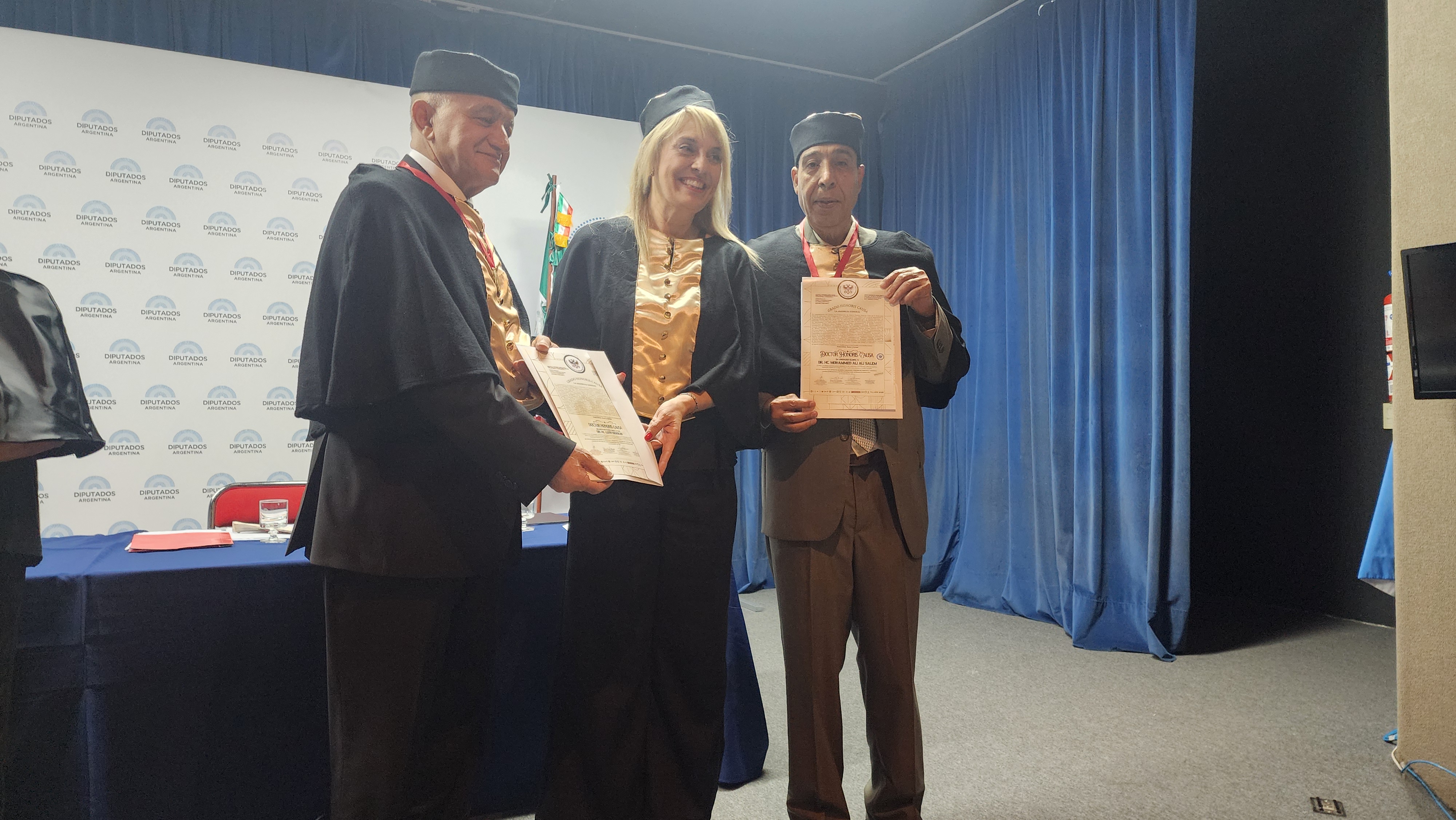 Doctorado Honoris Causa