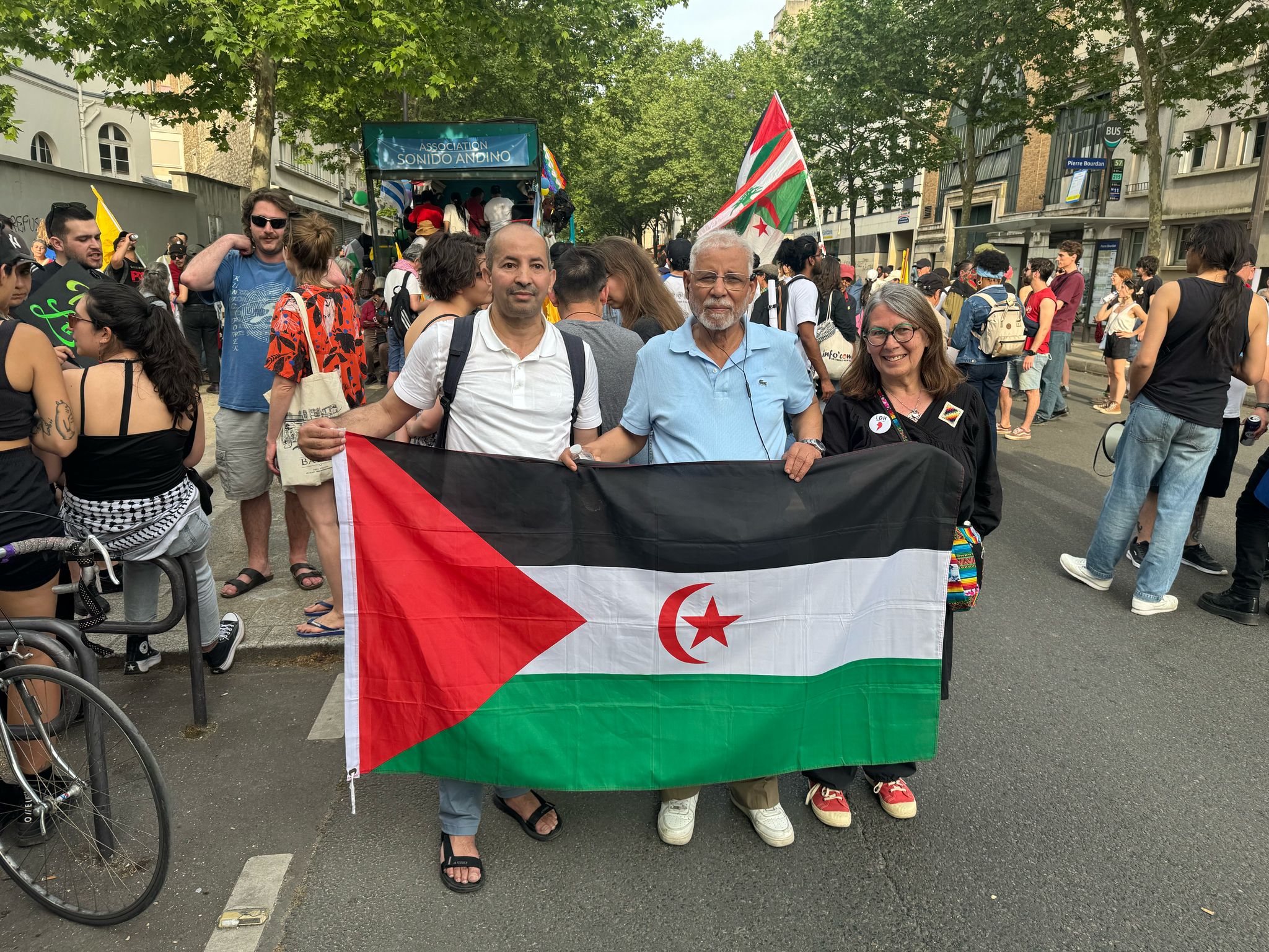 فرنسا
