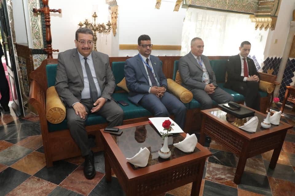الت