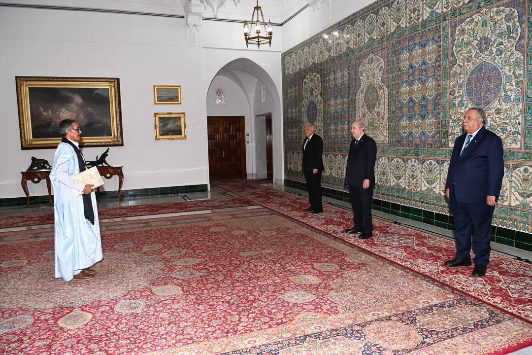 الجزائر