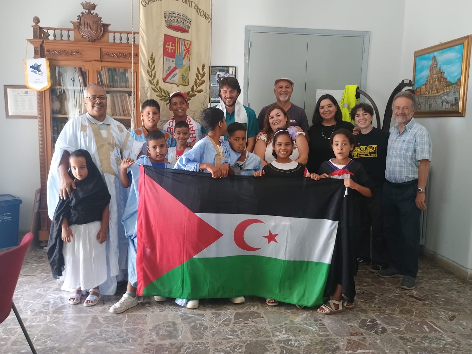 ايطاليا
