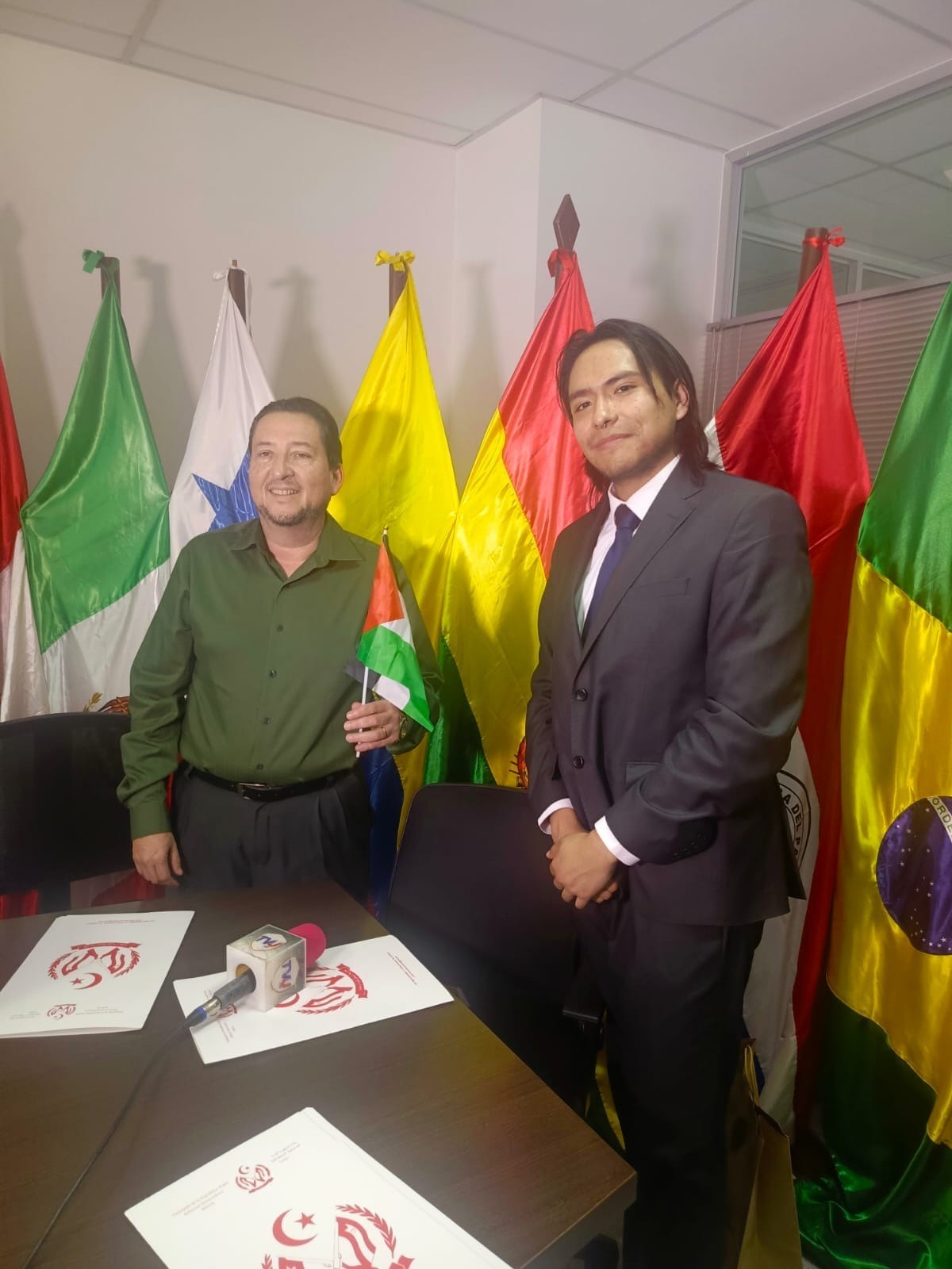 Diálogo entre la Embajada de la RASD en Bolivia y la Universidad Autónoma Gabriel René Moreno Diálogo entre la Embajada de la RASD en Bolivia y la Universidad Autónoma Gabriel René Moreno