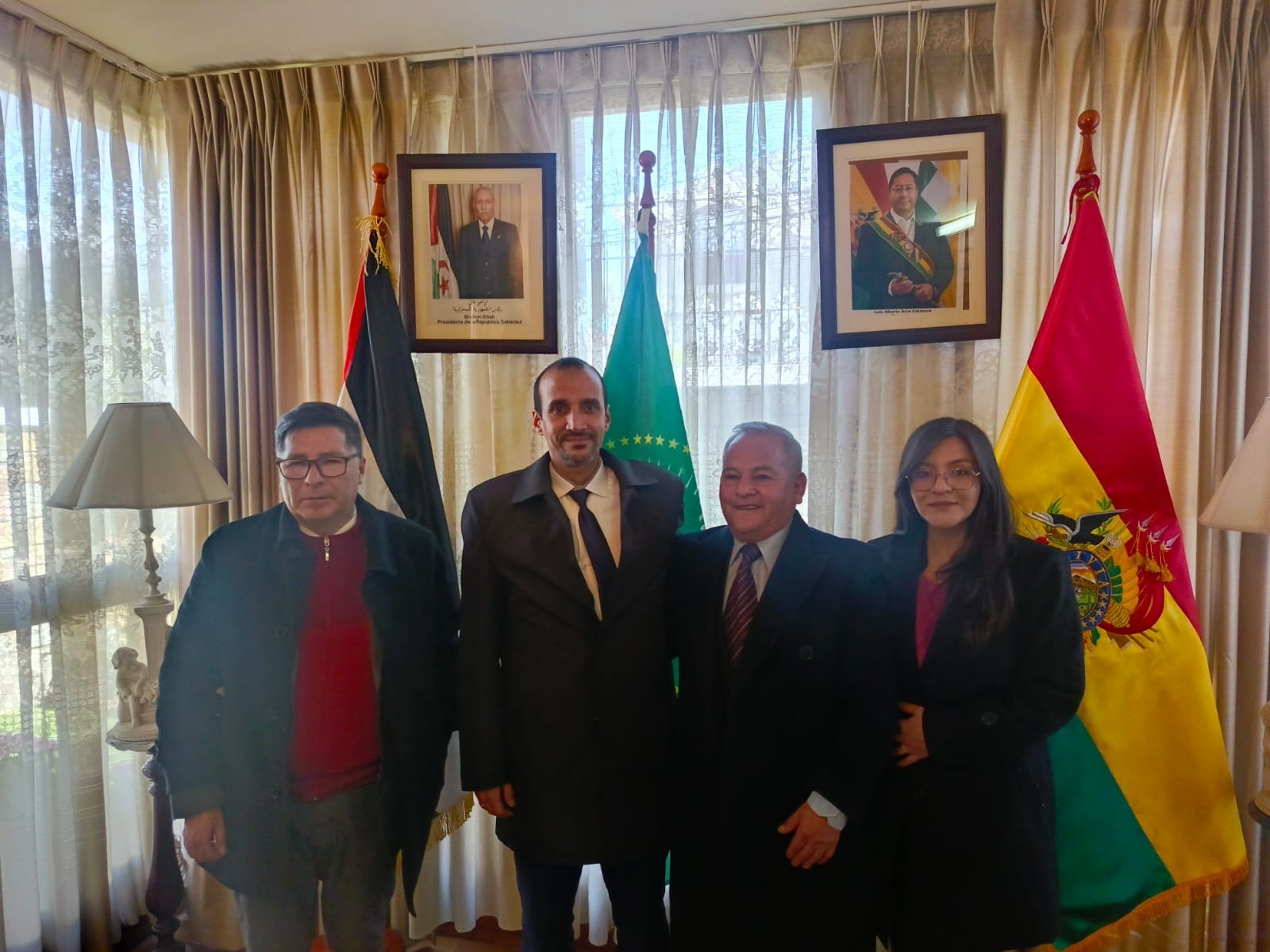 Mbairik Abdalla, y el rector de la Universidad Unión Bolivariana, Pedro Quiroz Calle, Embajada de la RASD en Bolivia promueve lazos de cooperación académica con la Universidad Unión Bolivariana