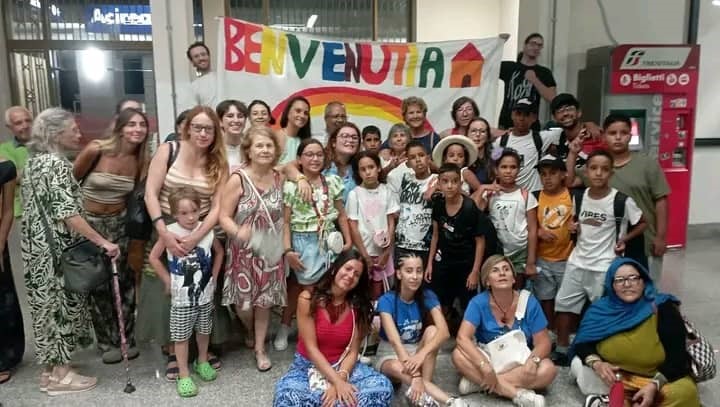niños y niñas saharauis en Sicilia en el marco del Programa vacaciones en Pas Vacaciones en Paz