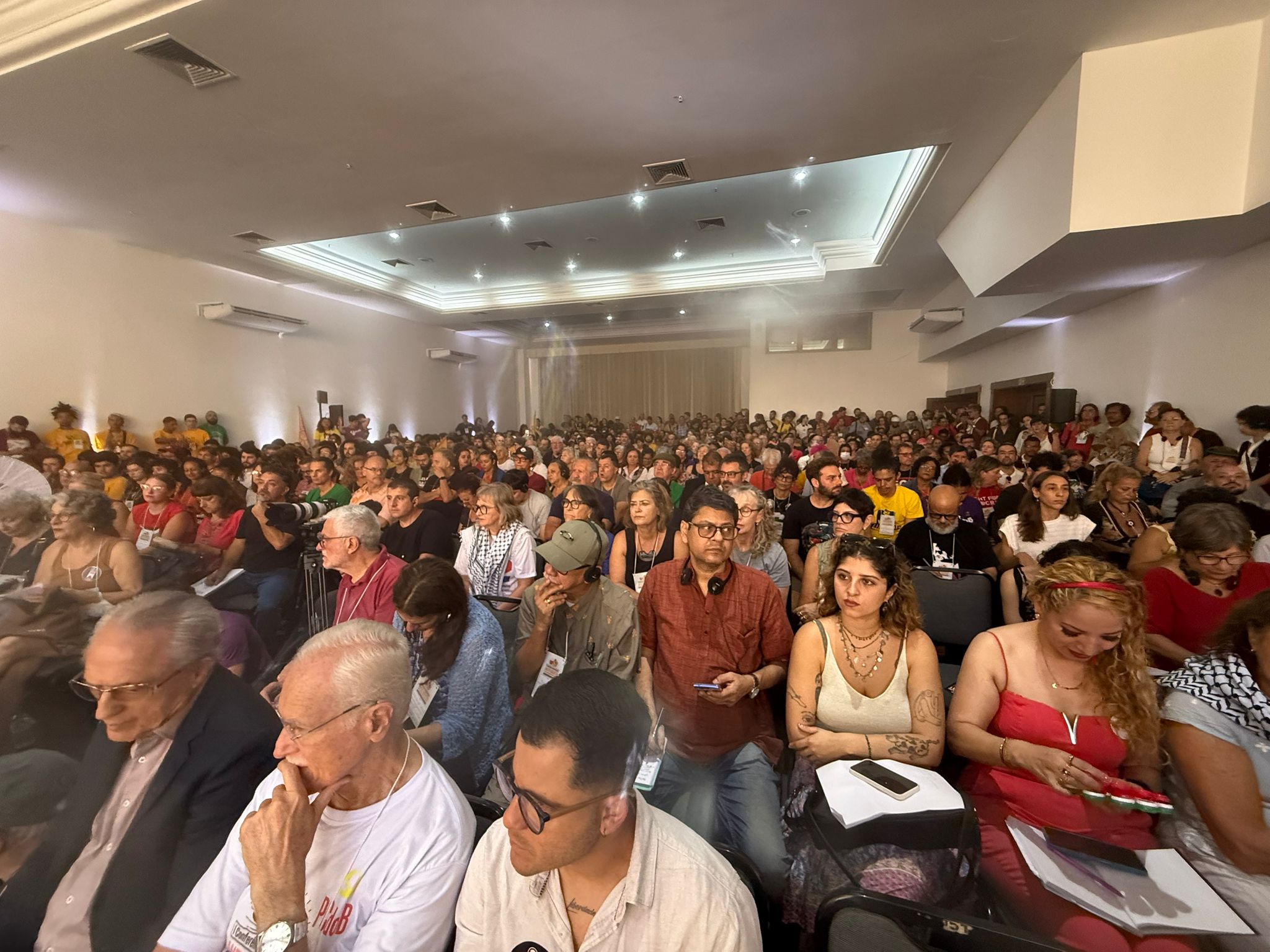 Conferencia Internacional Antifascista en Porto Alegre.