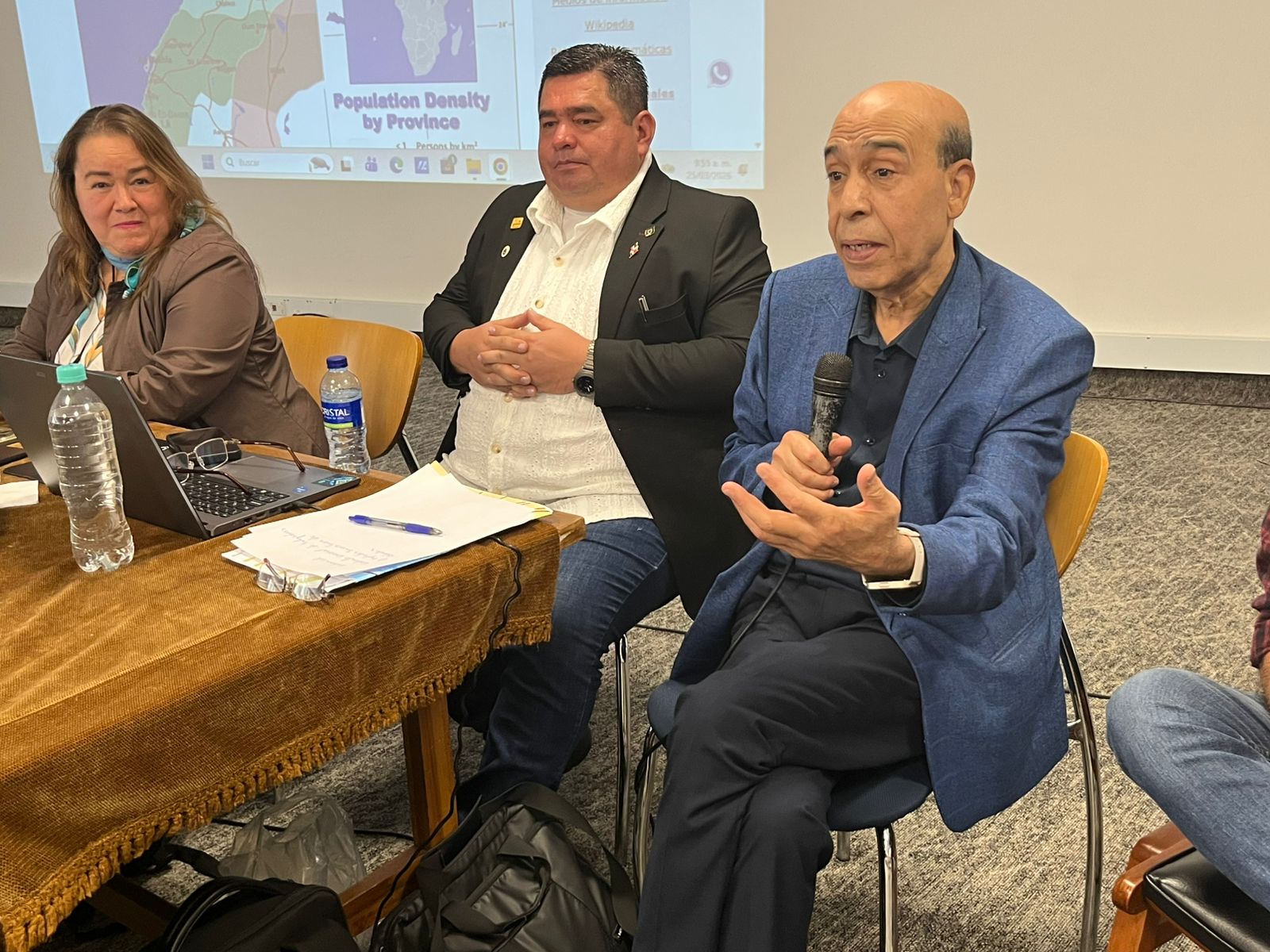 Ponencia sobre la educación en el Sáhara Occidental Ponencia sobre la educación en el Sáhara Occidental