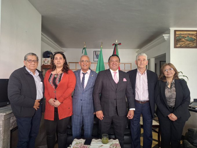 recibe una delegación solidaria Mexicana