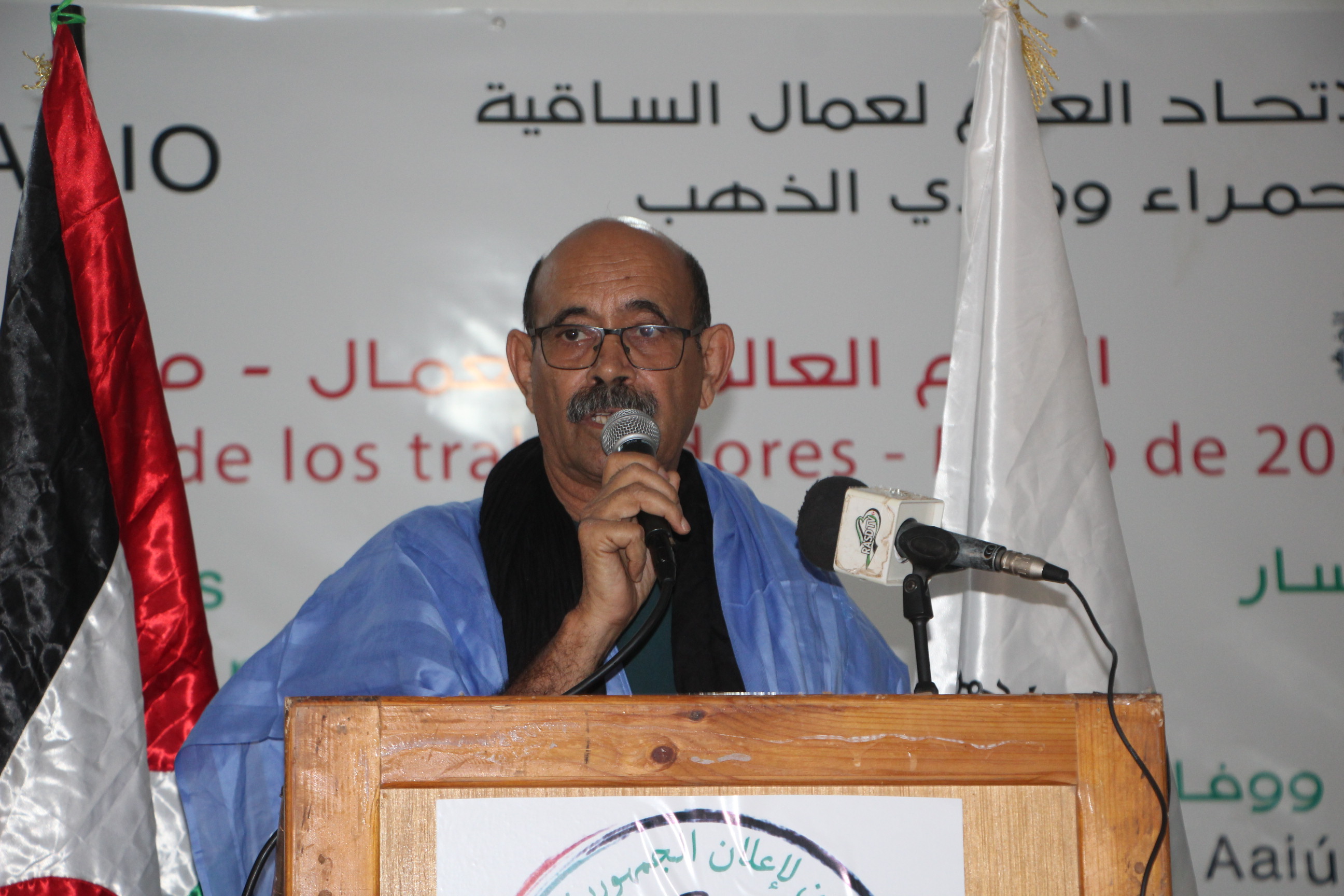 Ministro de Función Pública, Personal y Promoción Administrativa de la República Árabe Saharaui Democrática, Salek Baba Hasanna.