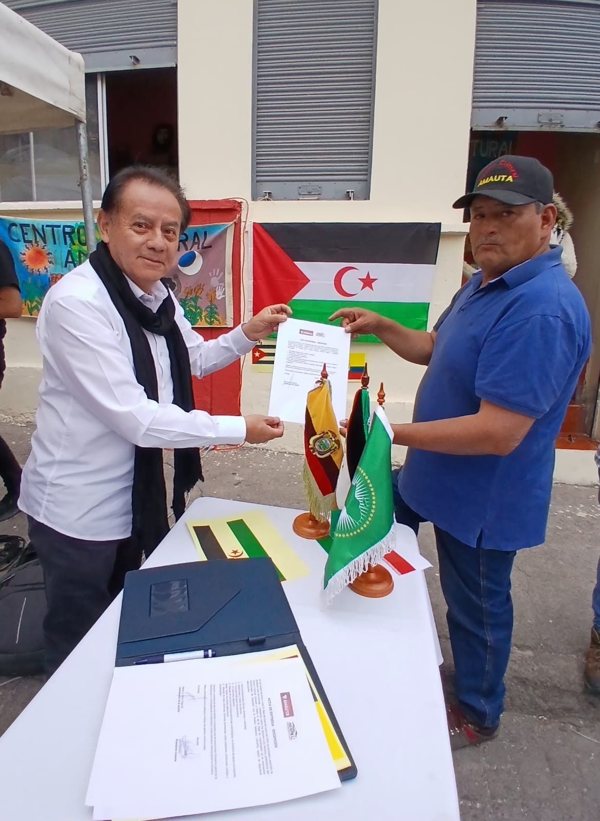 Centro Cultural Amauta en Quito inaugura una biblioteca popular con apoyo de la RASD y movimiento solidario
