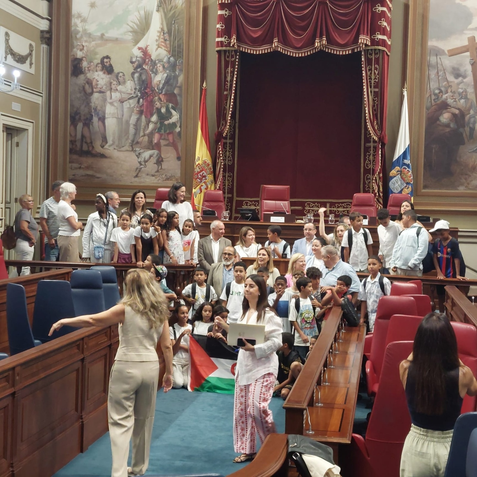Canarias recibe a pequeños embajadores saharauis en medio de un ambiente estival humanitario y recreativo