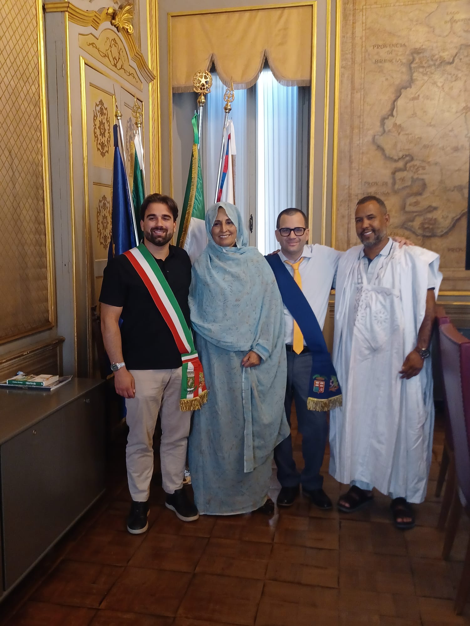 El presidente de la Provincia de Mantova, Carlo Bottani, recibe a la Representante del Frente Polisario en Italia y reitera su apoyo a una solución justa para la causa saharaui