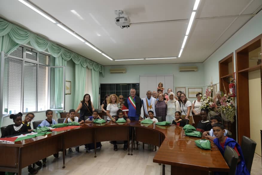 Menores recibidos por el alcalde Massimo Calzavara en Pianiga Menores recibidos por el alcalde Massimo Calzavara en Pianiga