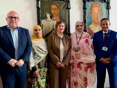 Aminatou in Slovenia 26