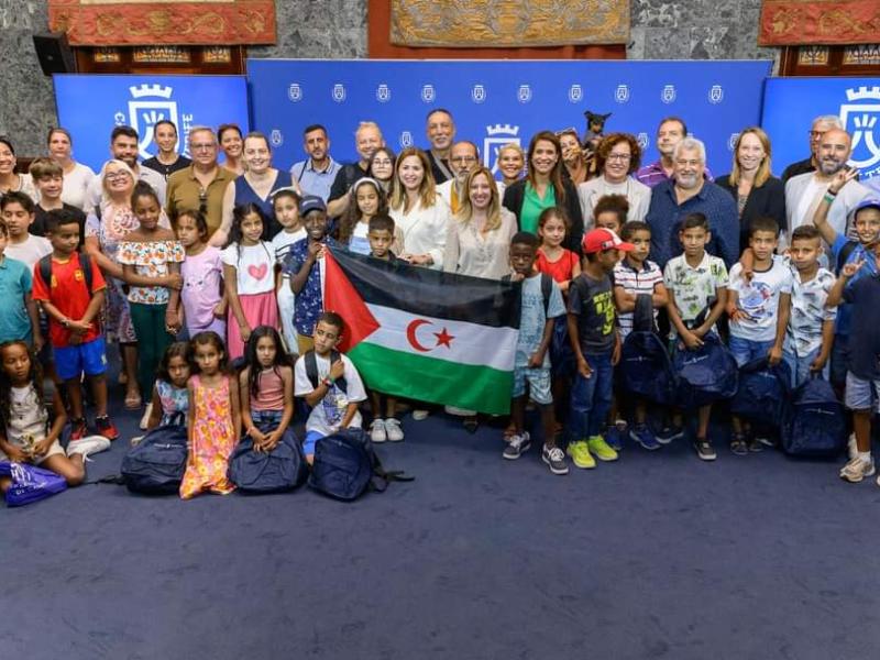 La Isla de Tenerife recibe a los niños saharauis del Programa Vacaciones en Paz