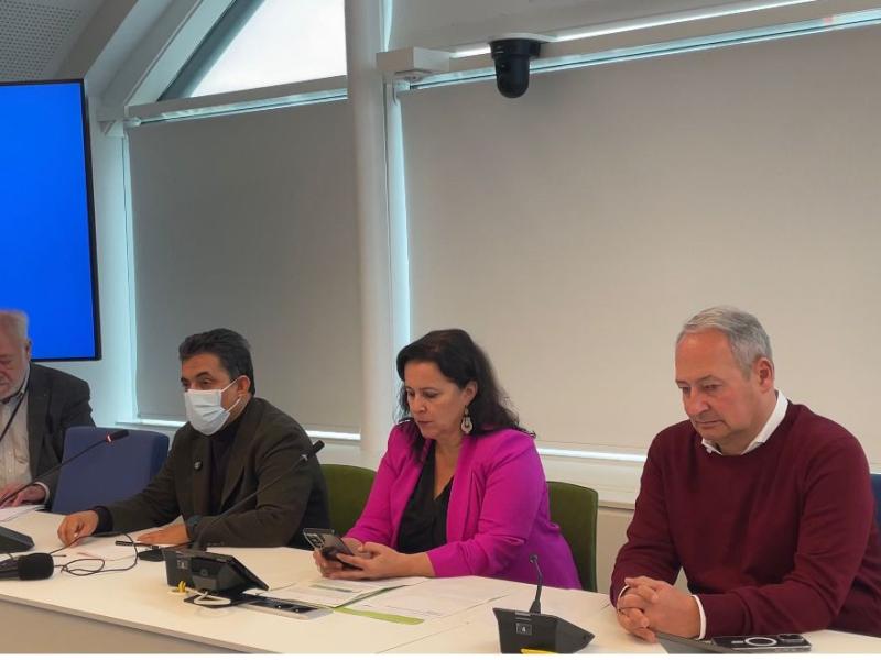 ؤخىبلاثملهعةé(